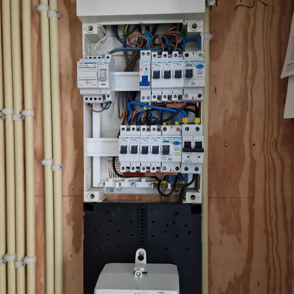 Elektra aanleg binnenshuis