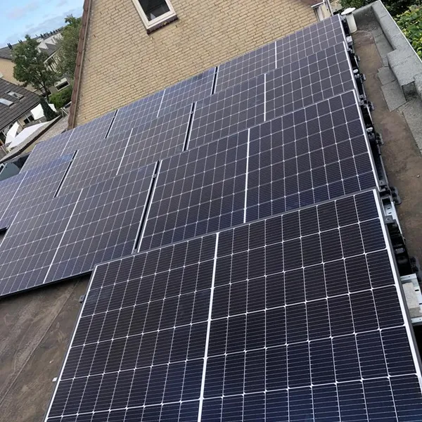 Zonnepanelen installatie