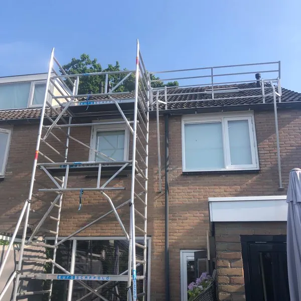 Zonnepanelen werkzaamheden